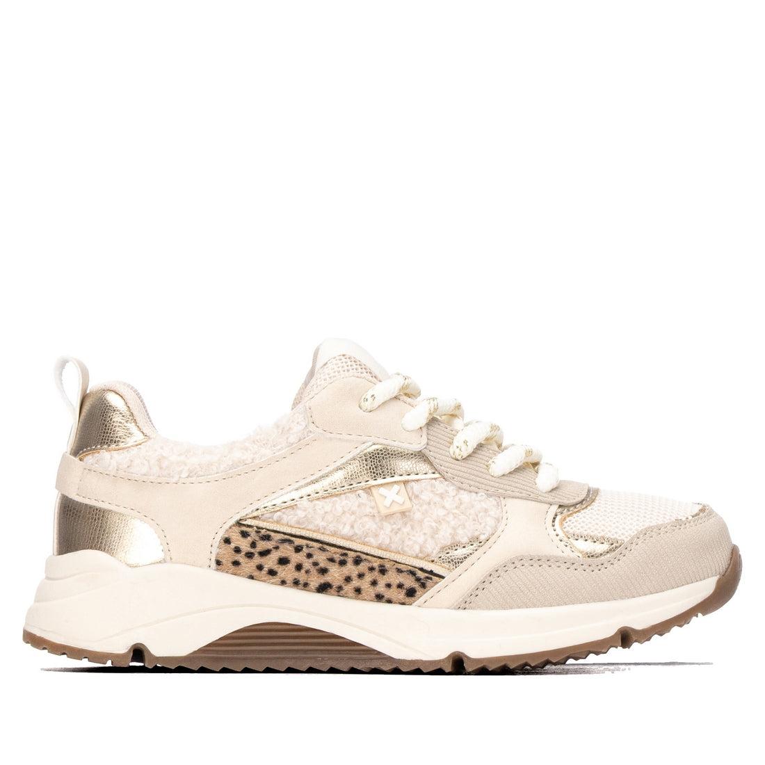 Zapatilla de niña plano Xti kids 15417201