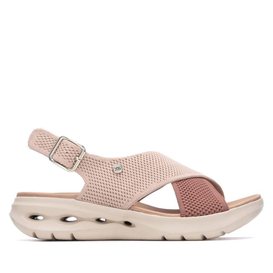 Sandalia plana para mujer Xti 14502201