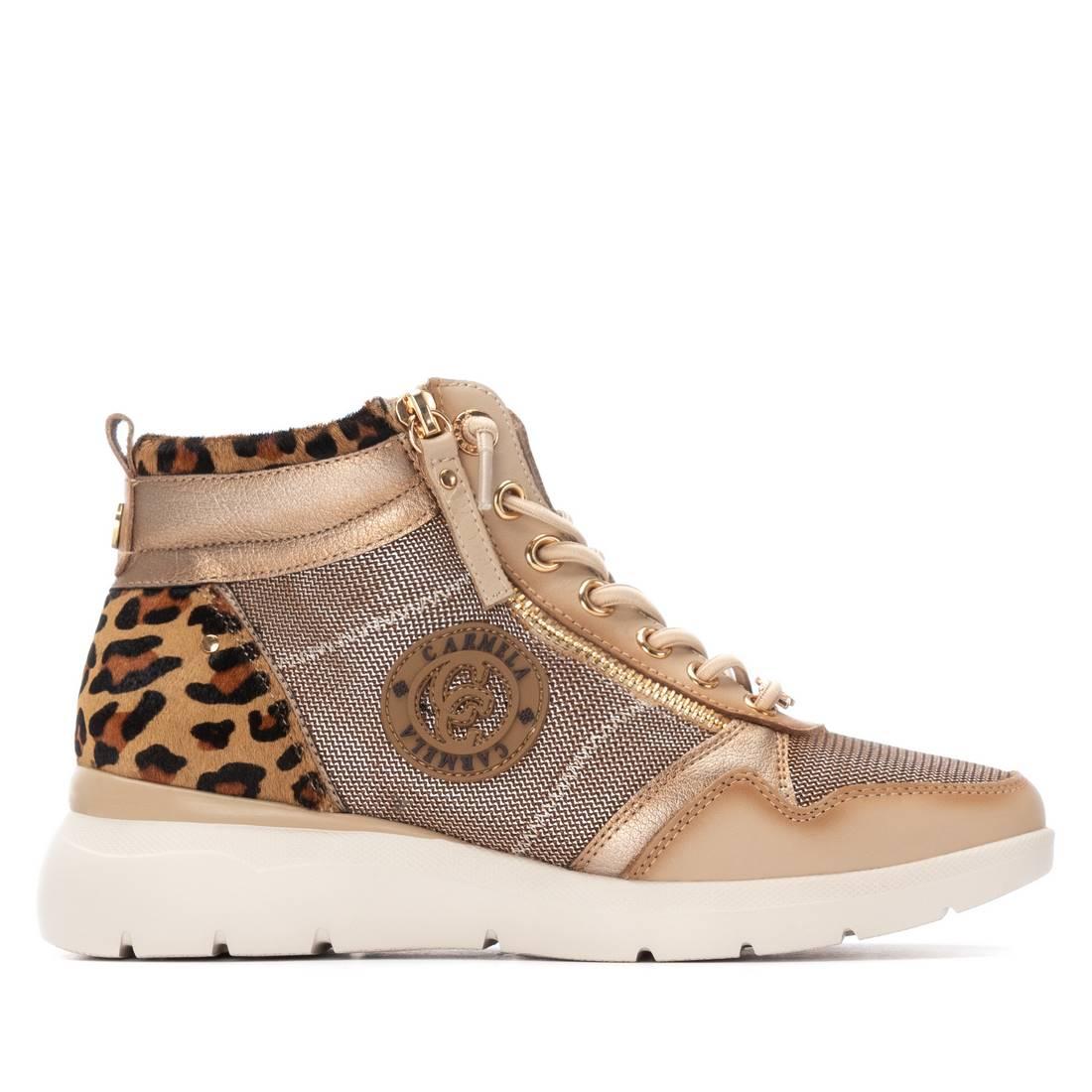 Zapatilla de mujer plana Carmela 16251402