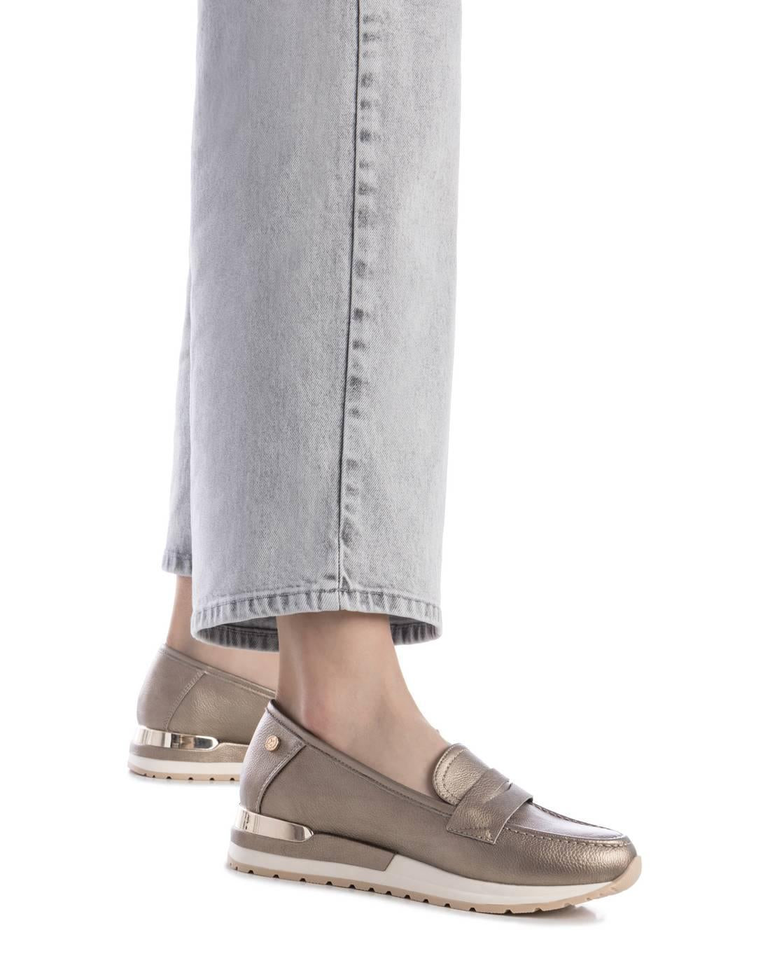 Zapato de mujer plano Xti 14440801
