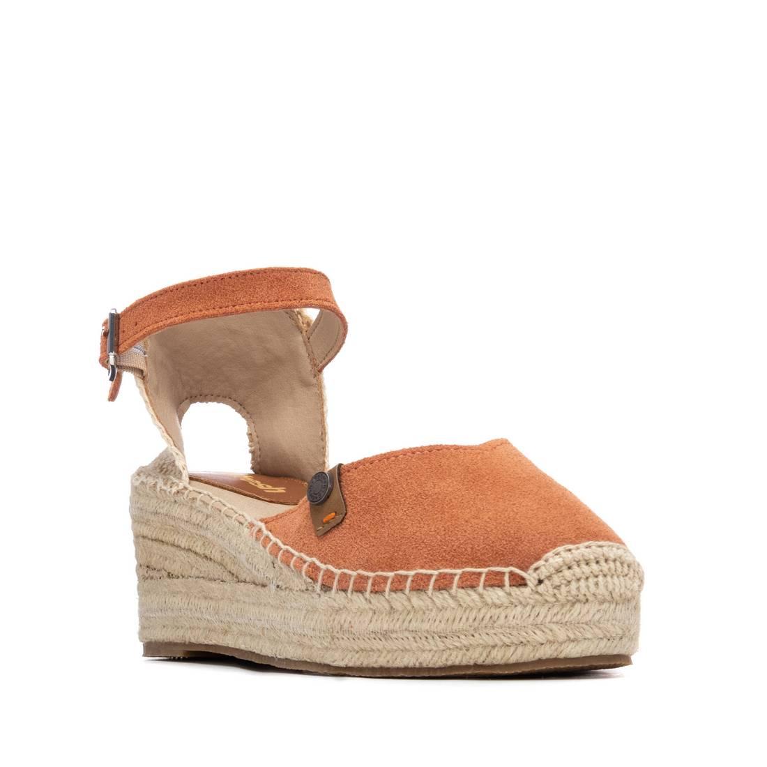Zapato de mujer con cuña Refresh 17523509