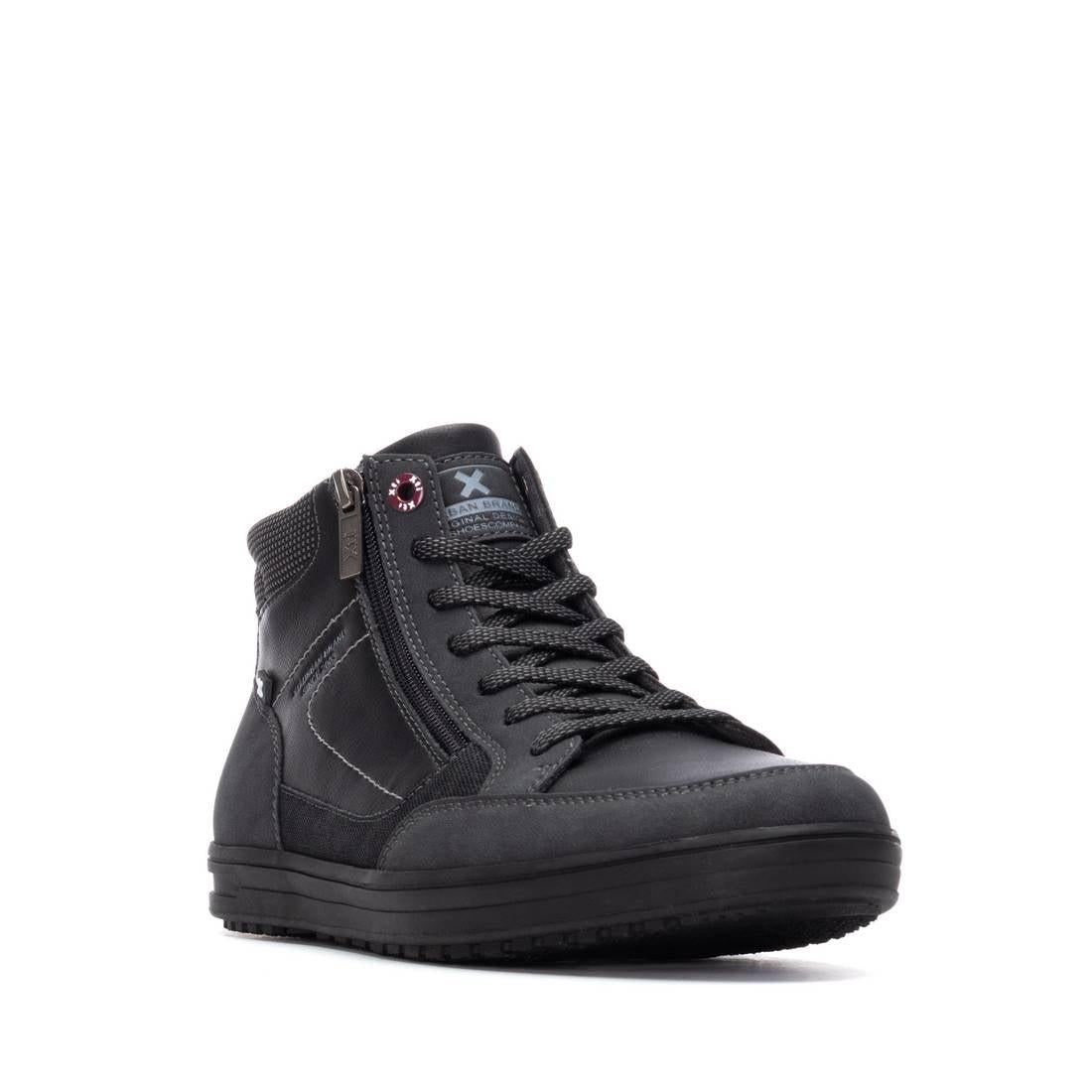 Botin de hombre plano Xti 14462101