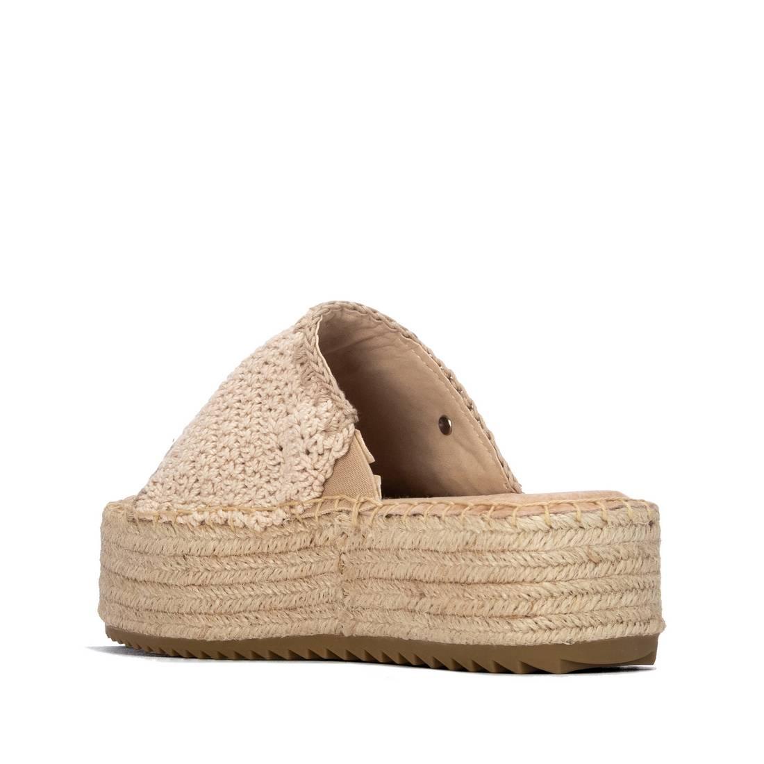 Sandalia plana para mujer Xti 14507902