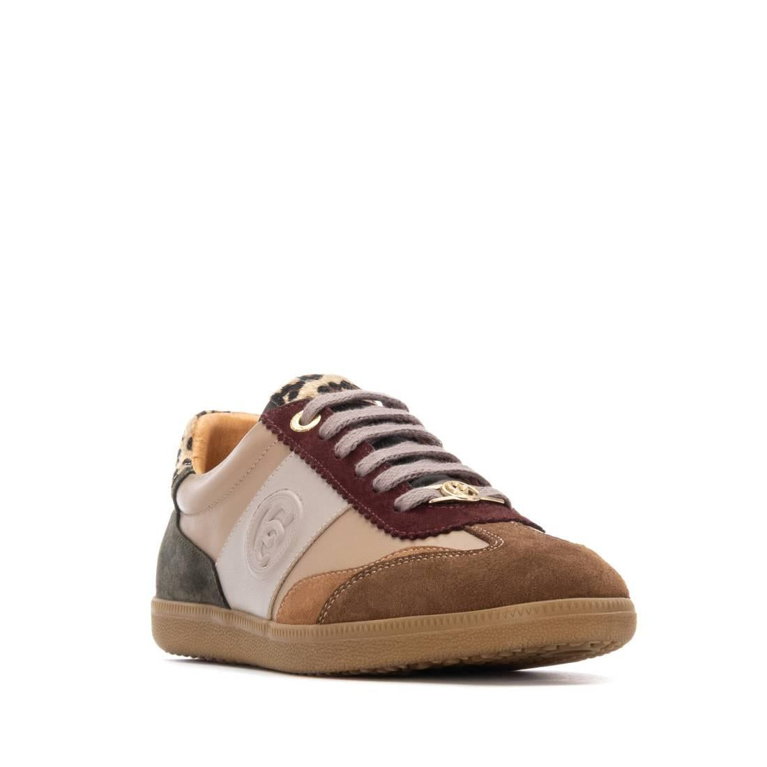 Zapatilla de mujer plano Carmela 16264006
