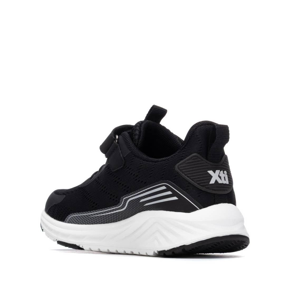 Zapatilla de niño Xti Kids 15303803