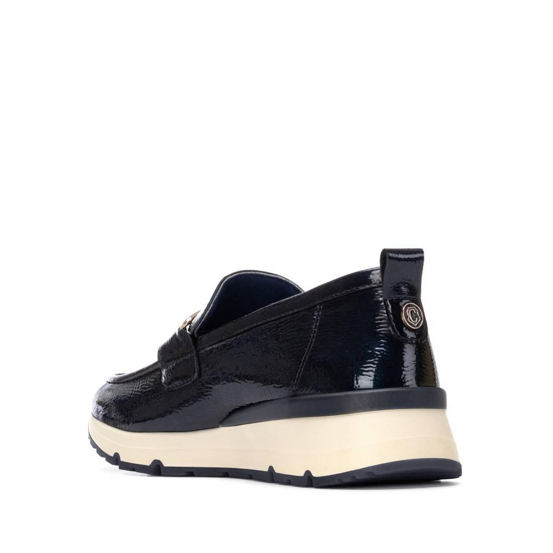 Zapatilla de mujer plano Carmela 16251804