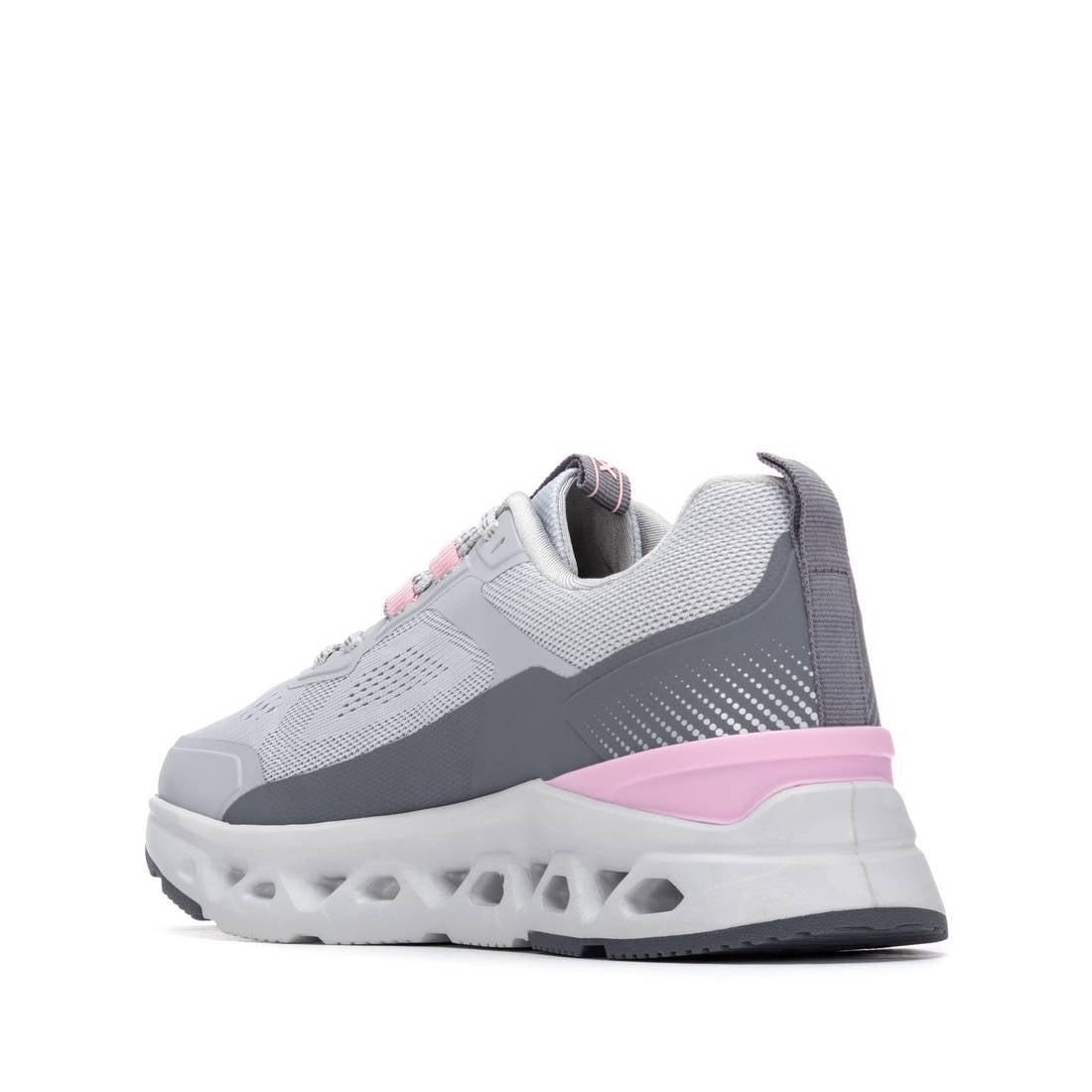 Zapatilla de mujer plano Xti 14518002