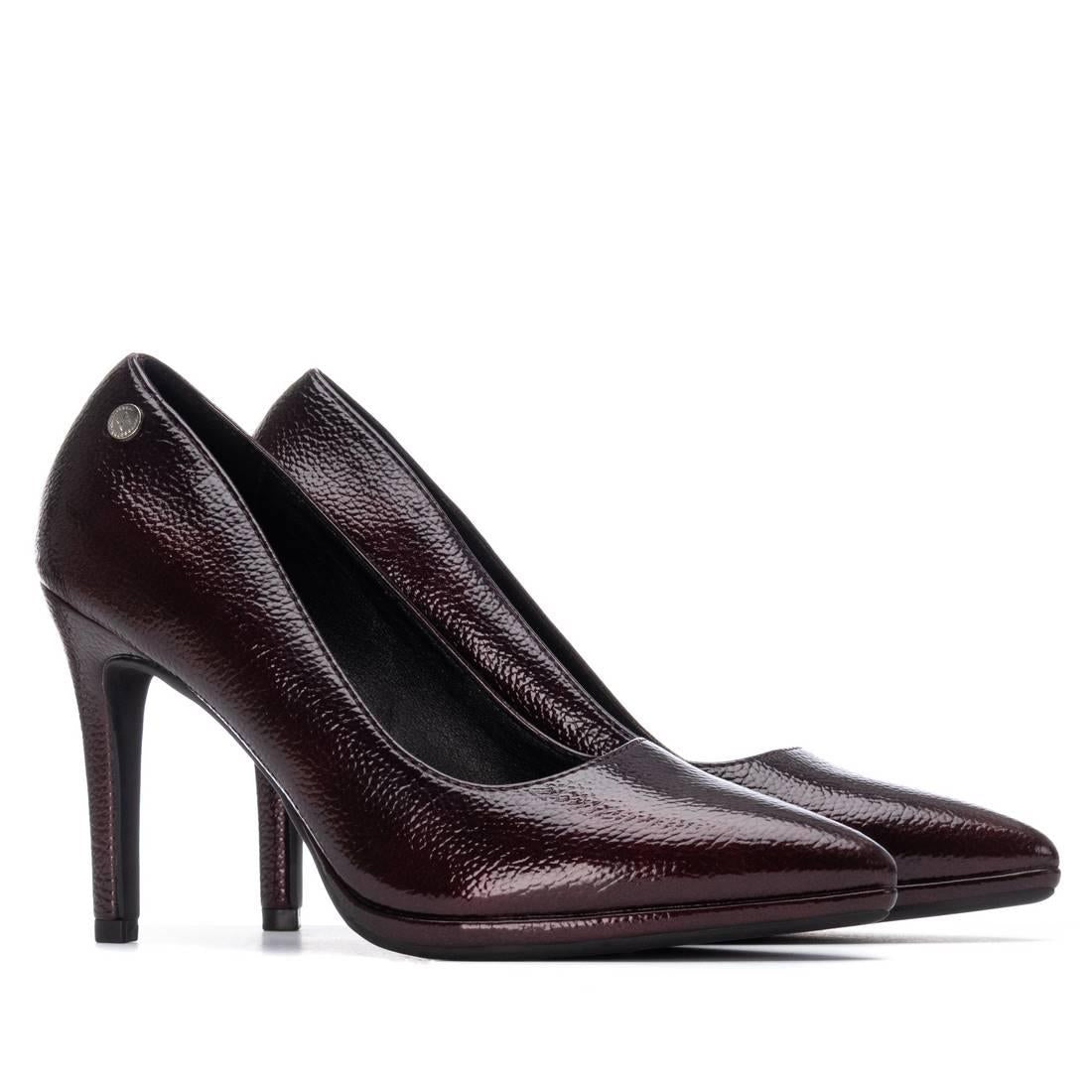 Zapato de mujer con tacón Xti 14472502