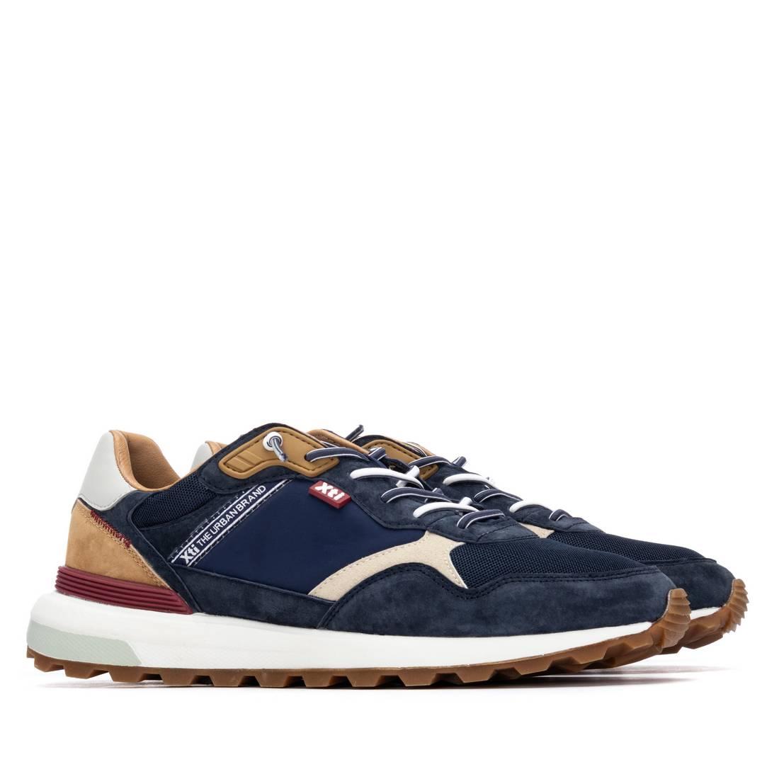 Zapatilla de hombre plano Xti 14571701