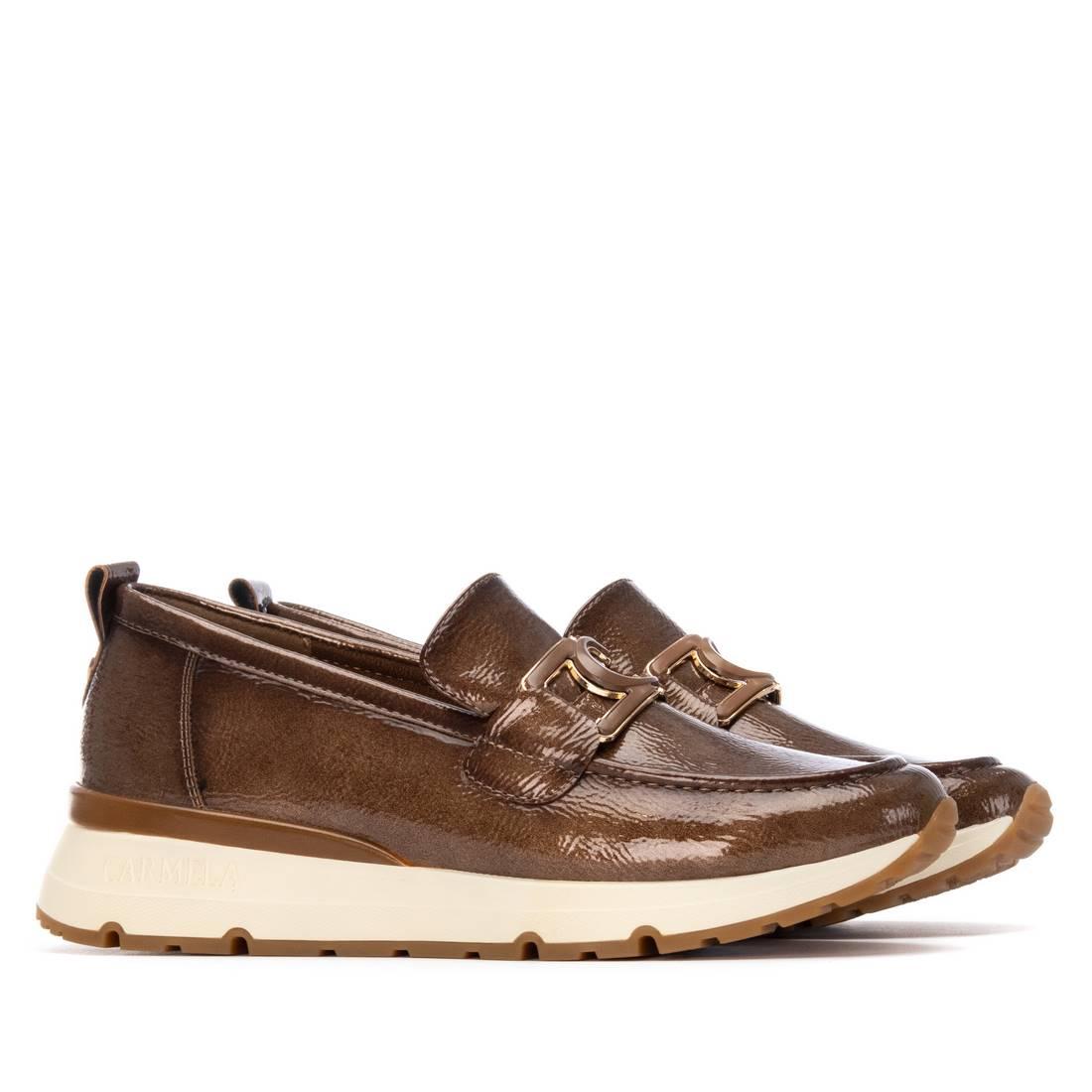Zapatilla de mujer plano Carmela 16251802