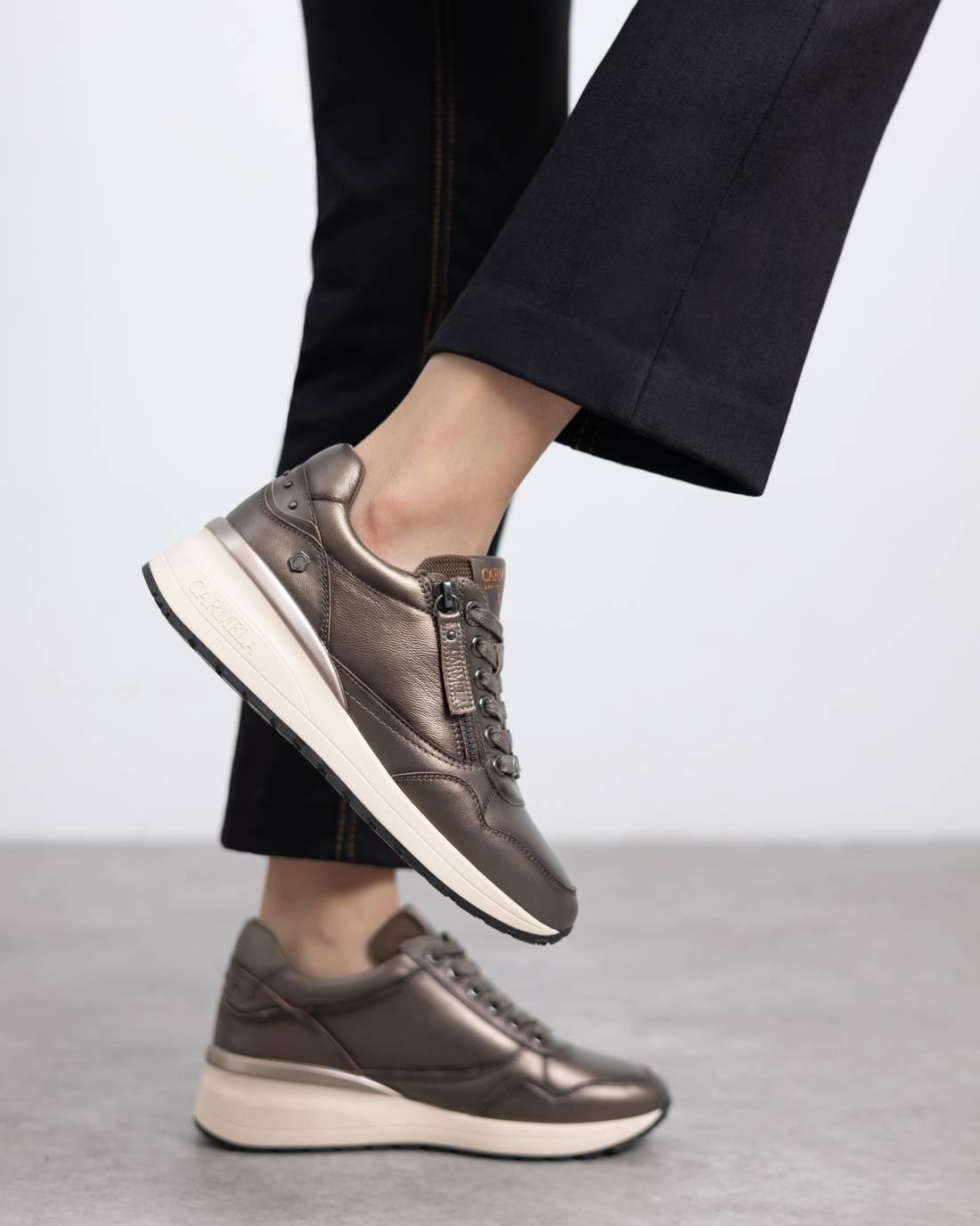 Zapatilla de mujer plano Carmela 16244205