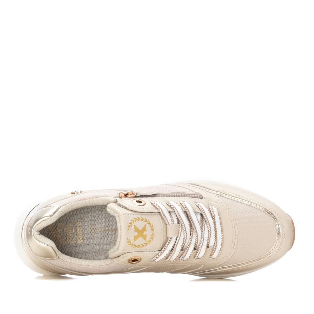 Zapatilla de mujer plano Xti 14418301