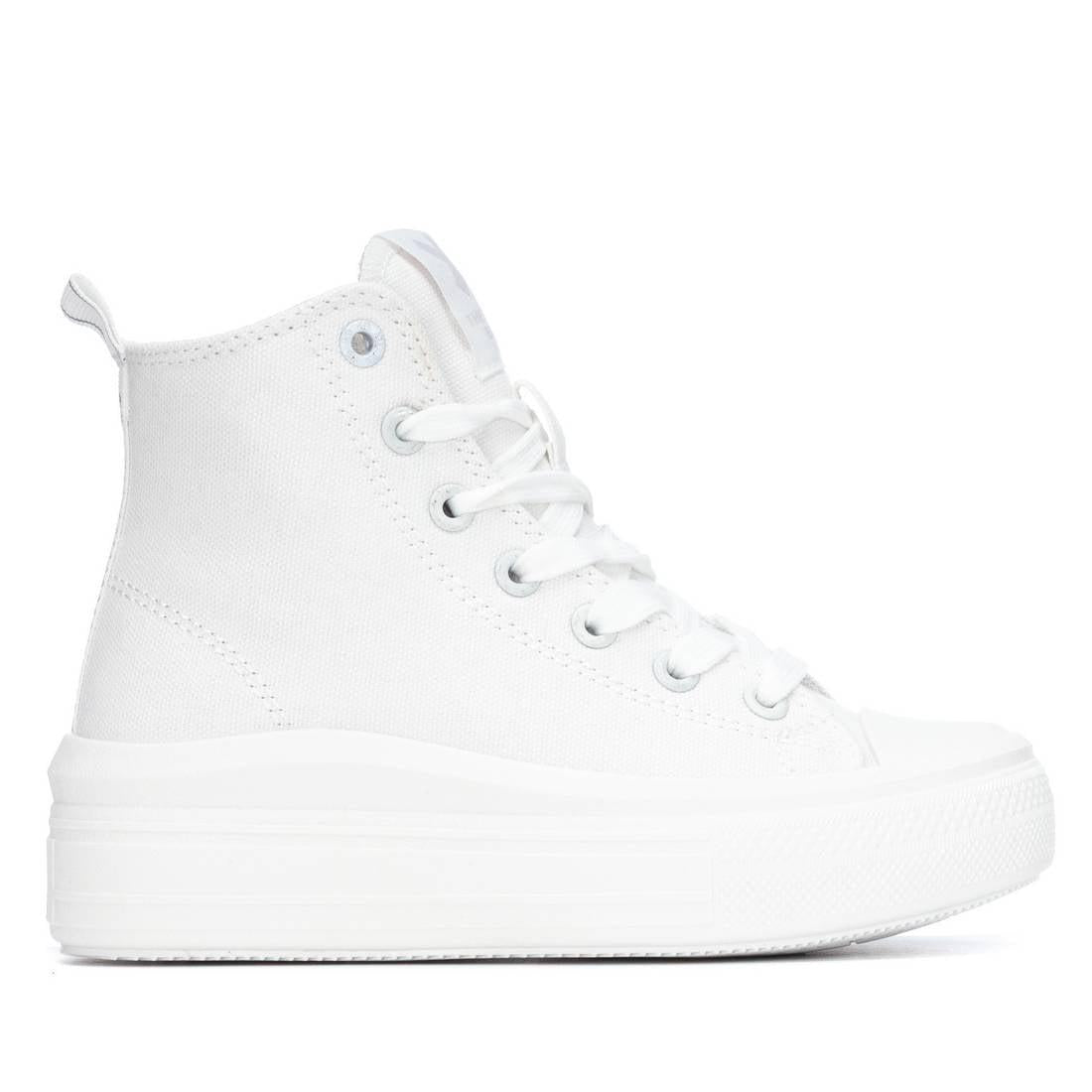 Zapatilla de niña plano Xti kids 15305601