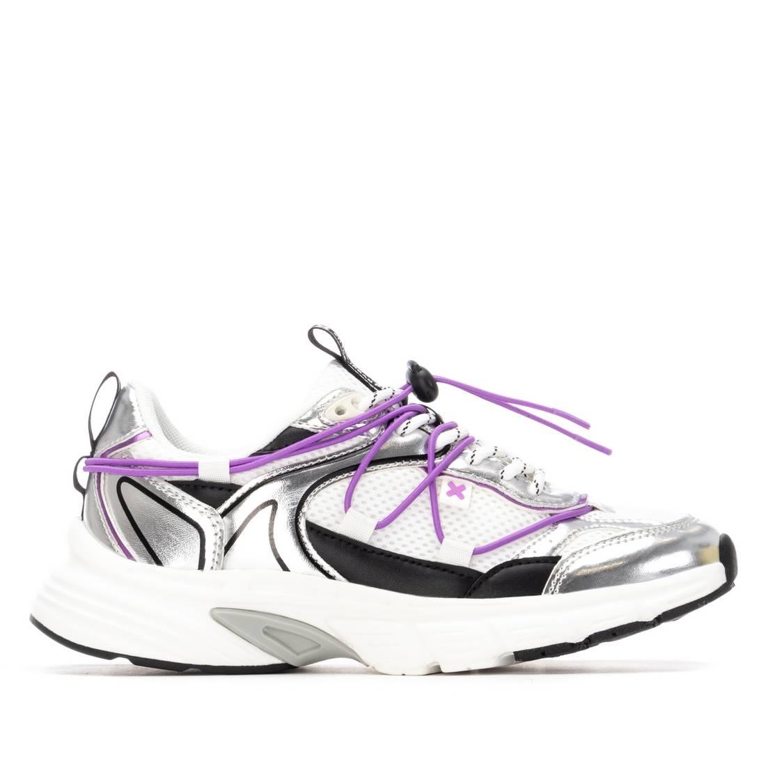 Zapatilla de mujer plana Xti 14453402