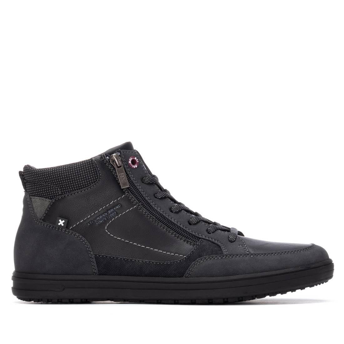 Botin de hombre plano Xti 14462101