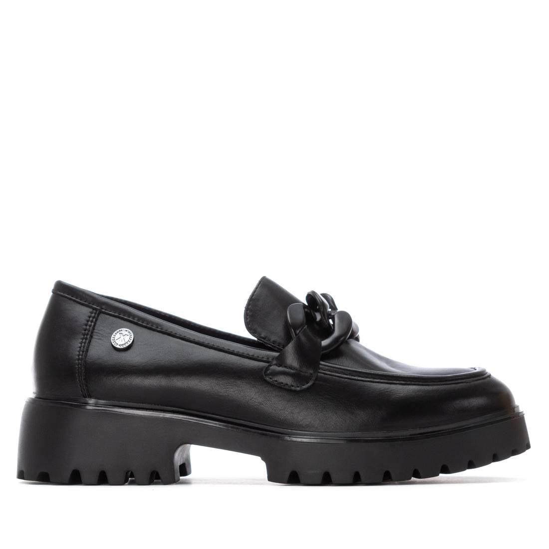 Zapato de mujer plano Xti 14449101