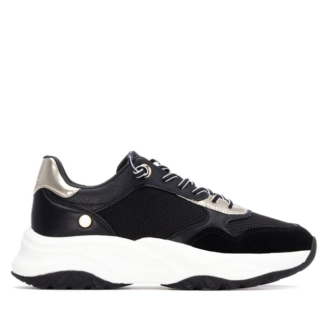 Zapatilla de mujer plano Xti 14417802