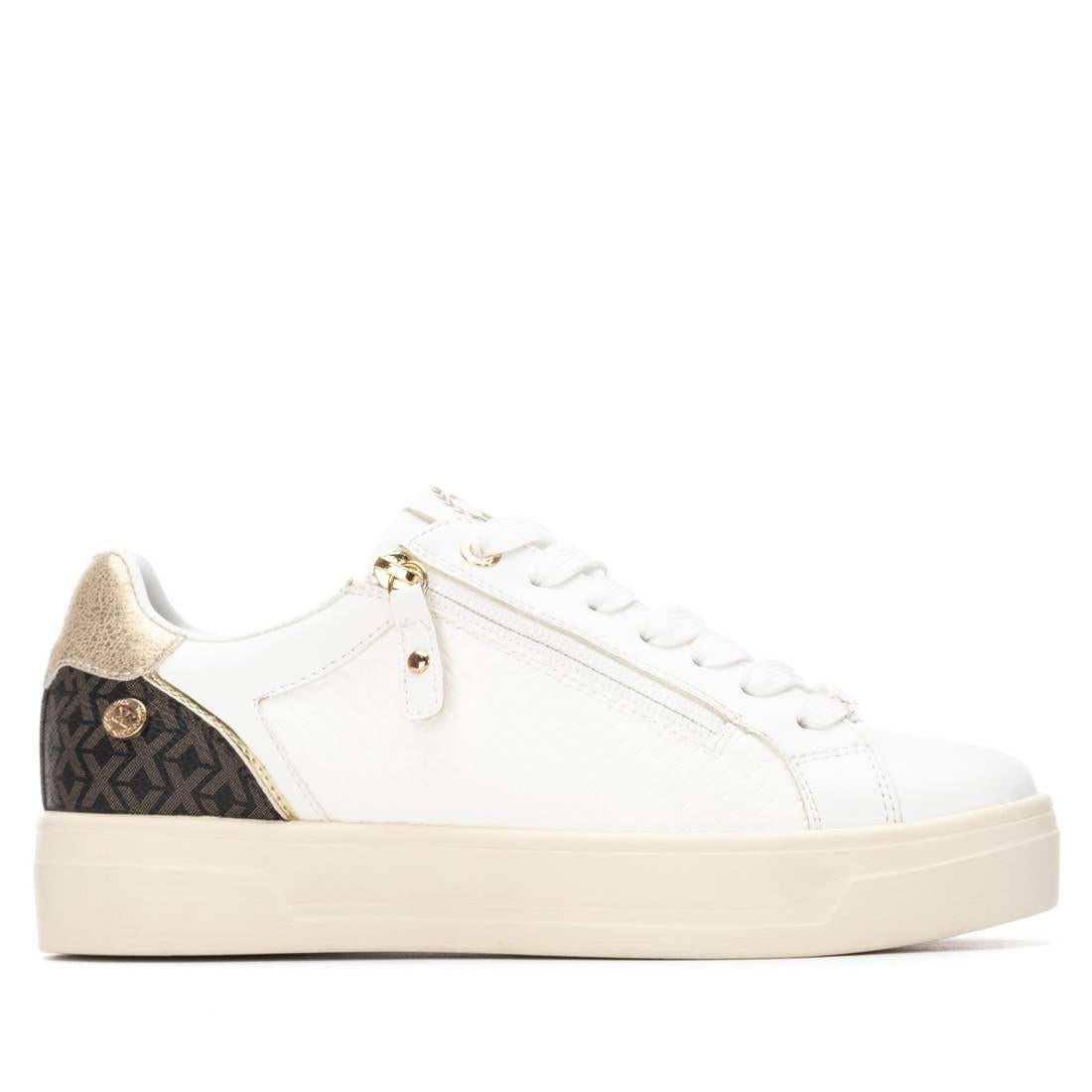 Zapatilla de mujer plano Xti 14437103