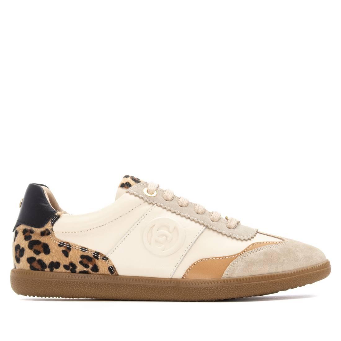 Zapatilla de mujer plano Carmela 16264001