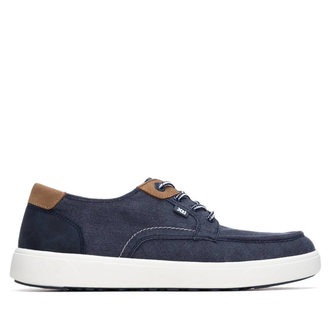 Zapato de hombre plano Xti 14576404
