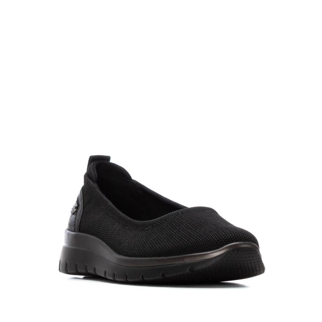 Zapato de mujer plano Xti 14437002