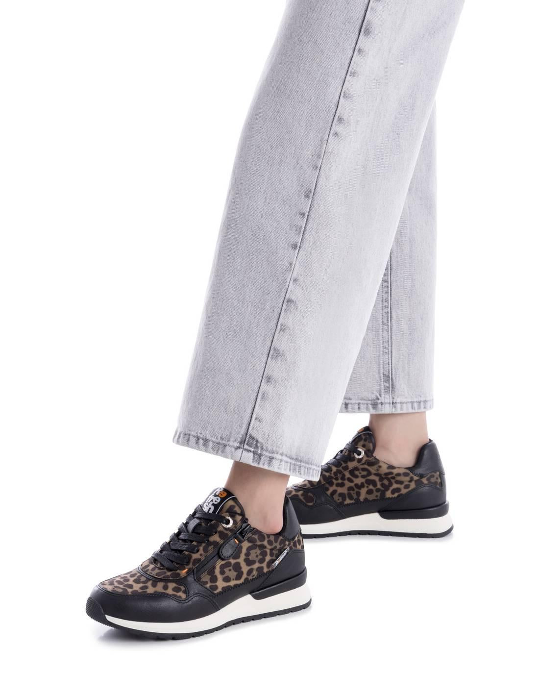 Zapatilla de mujer plano Refresh 17295802