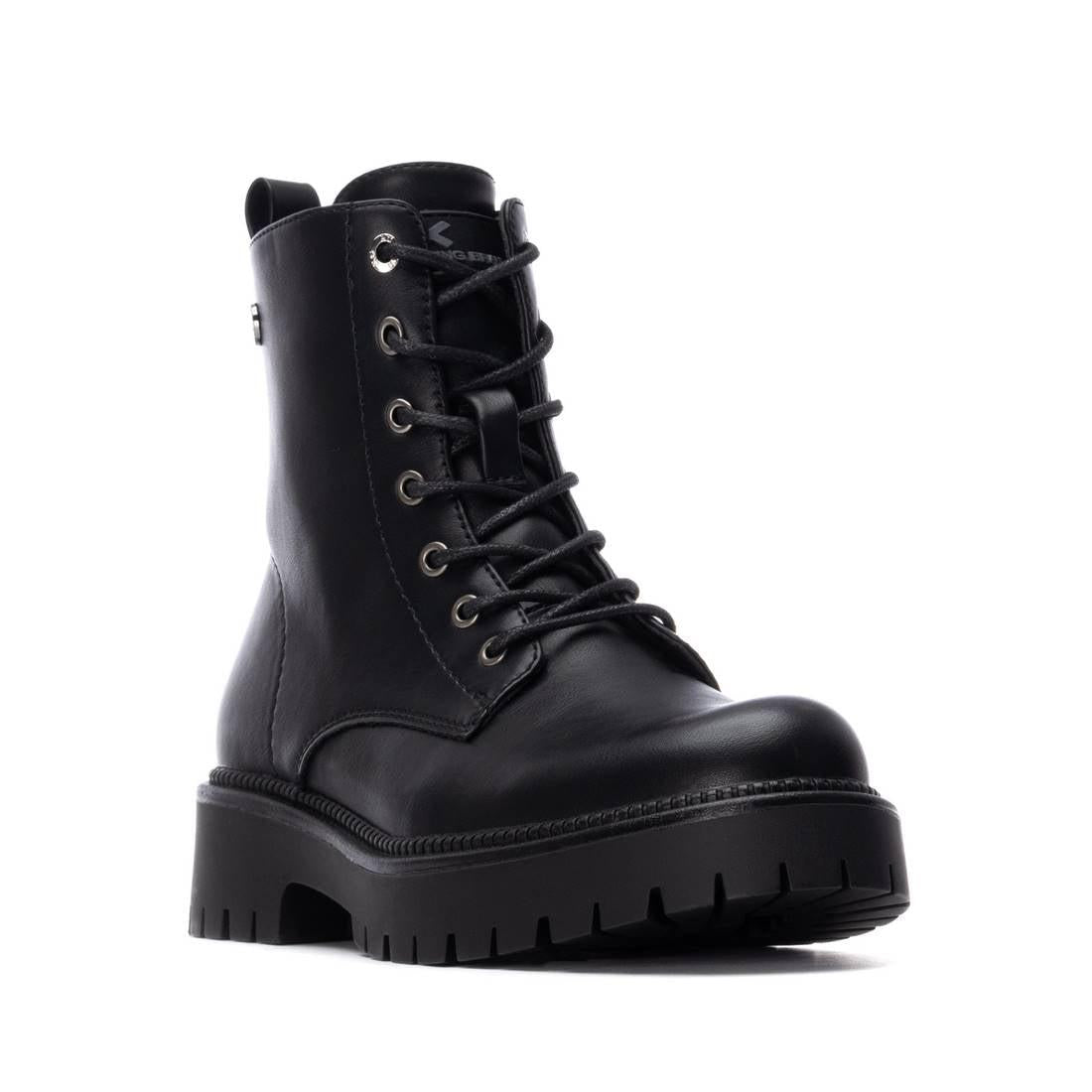 Botin de mujer plano Xti 14447901