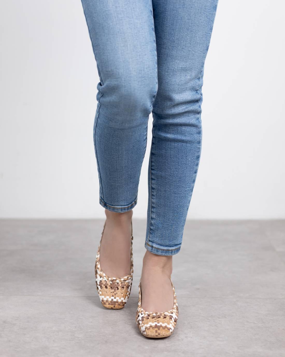 ZAPATO DE MUJER CARMELA 16218501