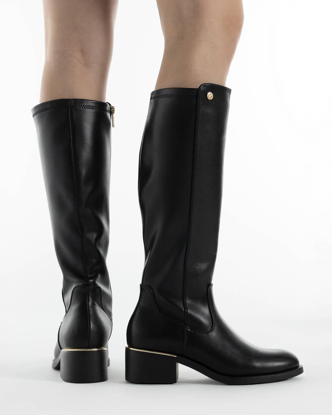 Bota de mujer con tacón Xti 14636401
