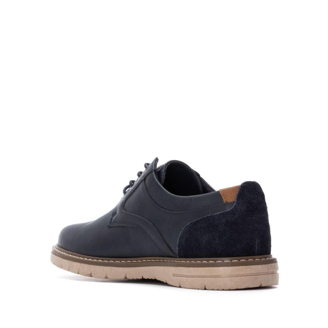 Zapato de hombre plano Xti 14455901