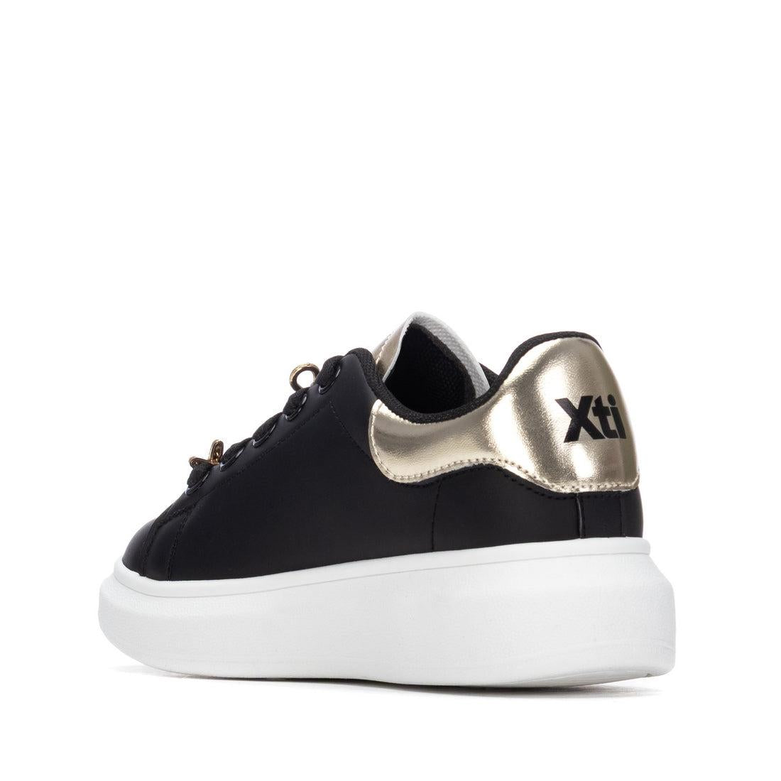 Zapatilla de niña plano Xti kids 15405701