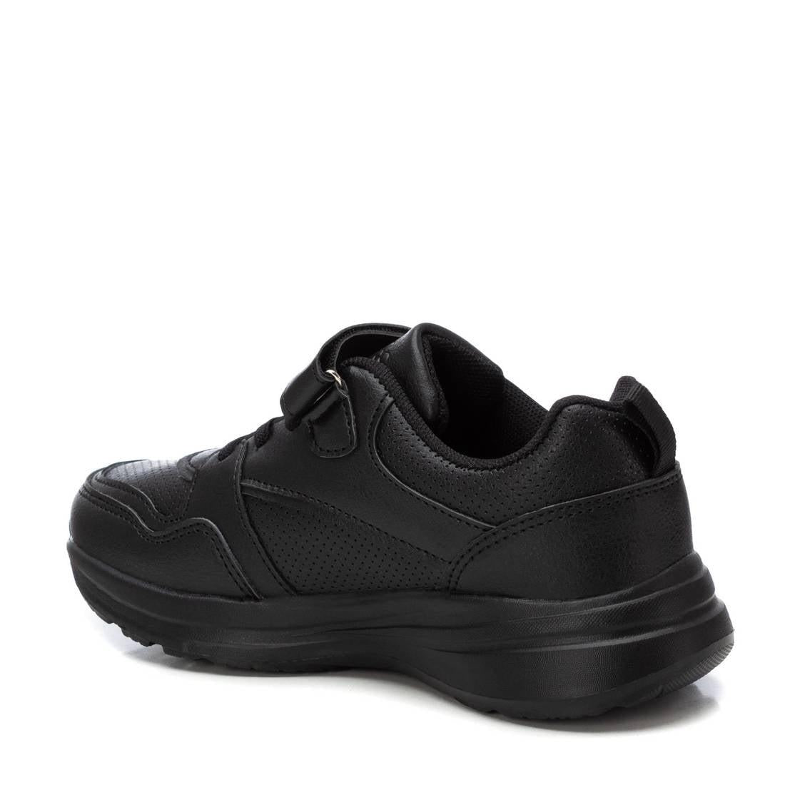 Zapatilla de niña plano Xti kids 13028602