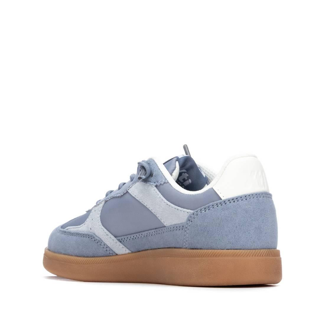 Zapatilla de niña plano Xti kids 15300601