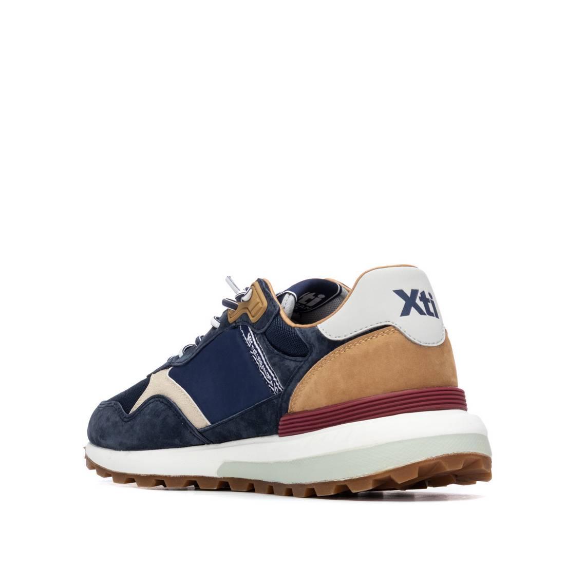 Zapatilla de hombre plano Xti 14571701