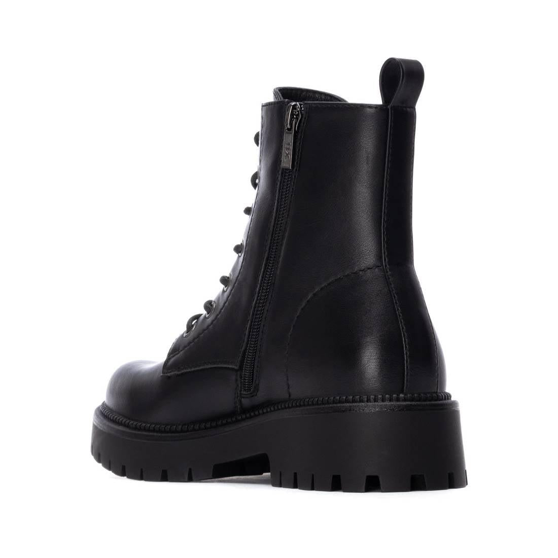 Botin de mujer plano Xti 14447901