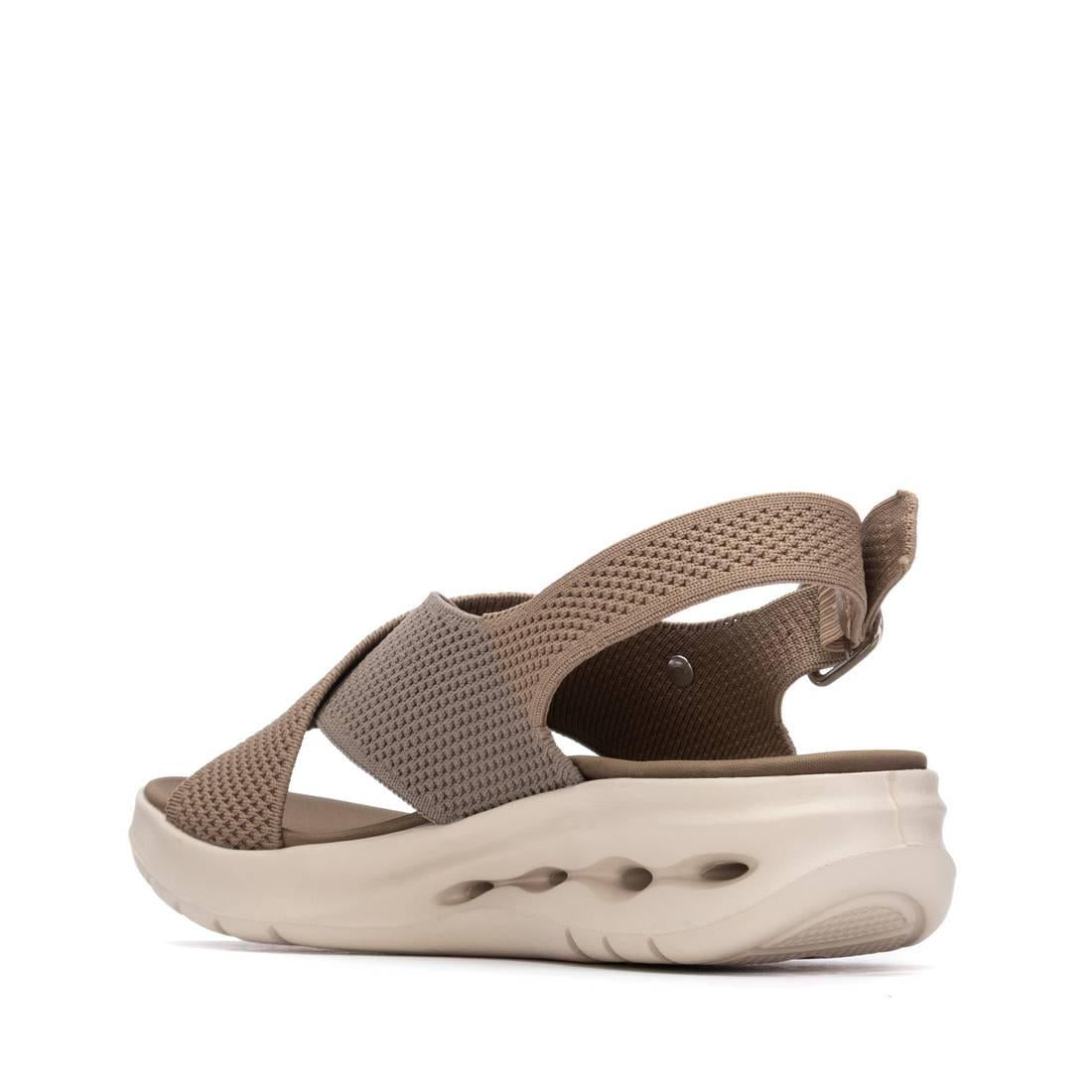 Sandalia de mujer plana Xti 14502203