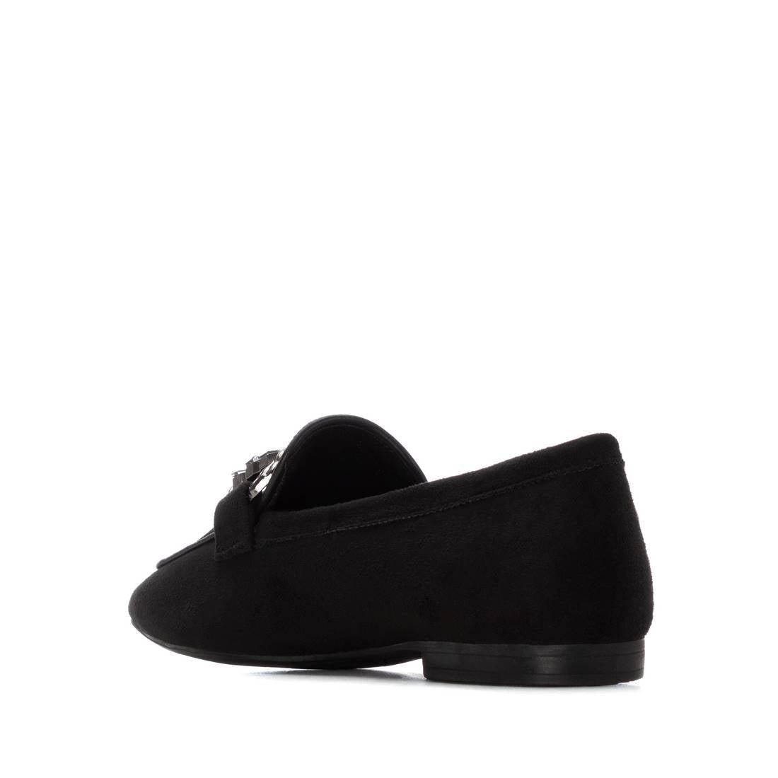 Zapato de mujer plano Xti 14425002