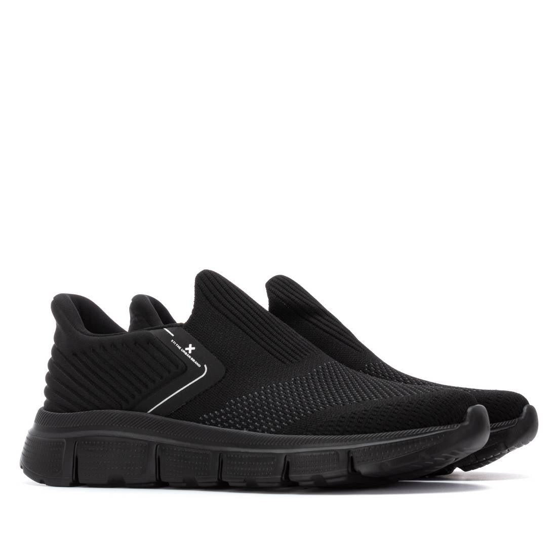 Zapatilla de hombre plano Xti 14456603