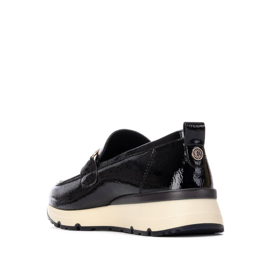 Zapatilla de mujer plana Carmela 16251803