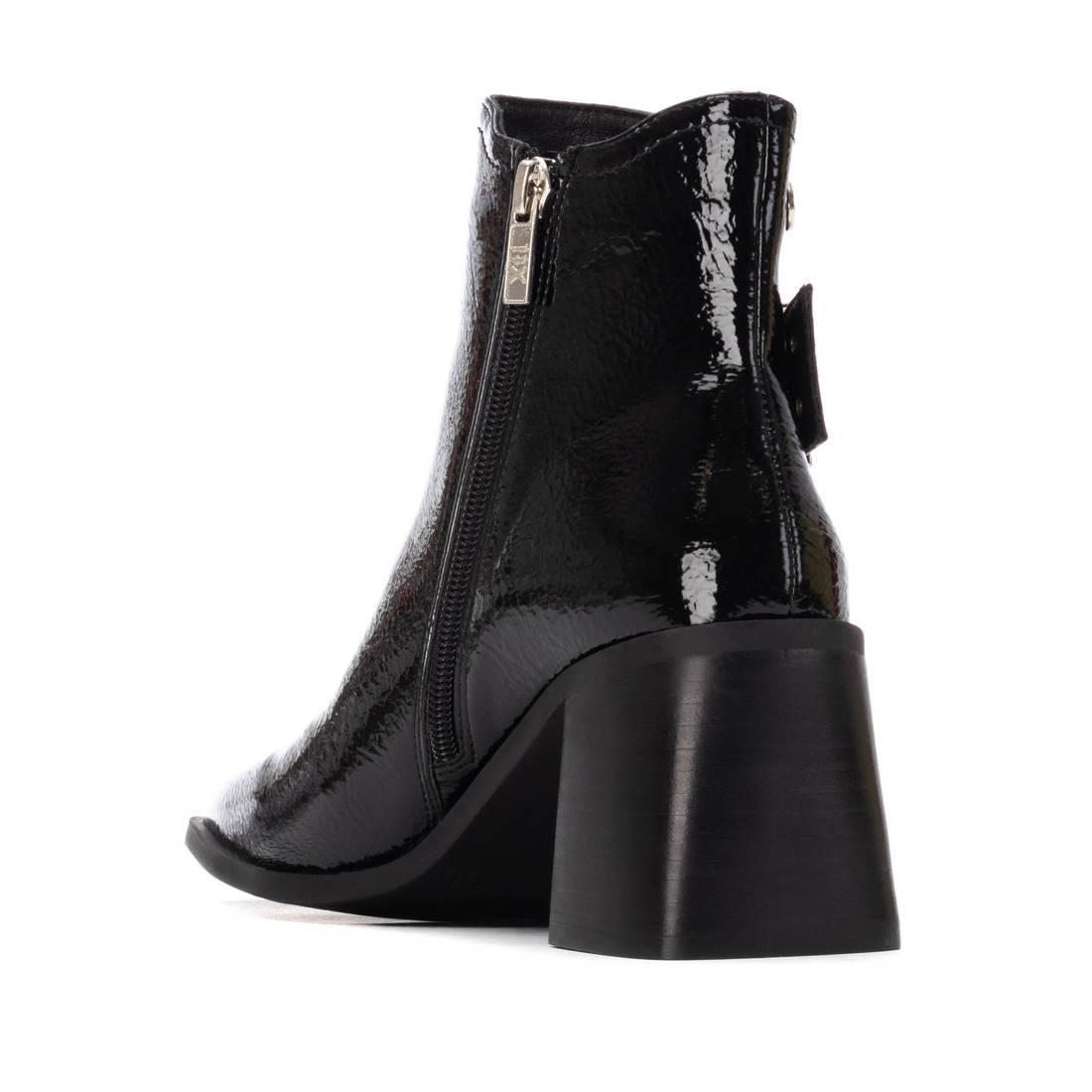Botin de mujer con tacón Xti 14431502