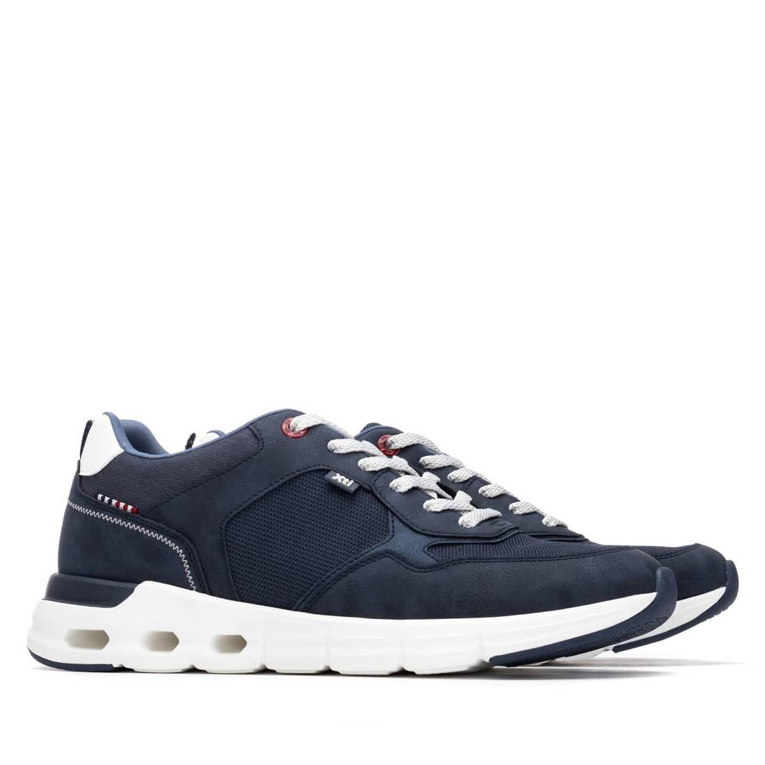 Zapatilla de hombre plano Xti 14576102