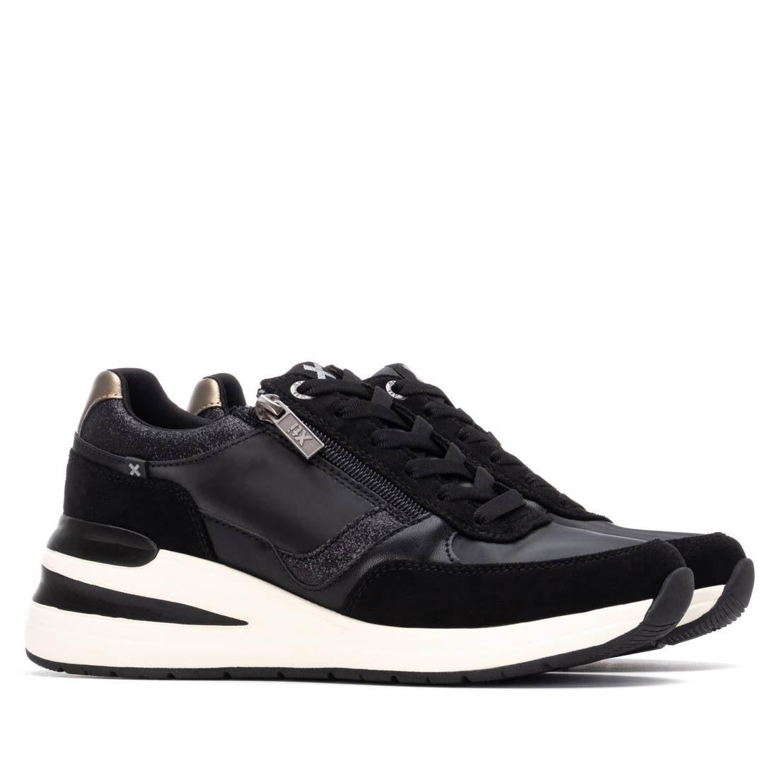 Zapatilla de mujer plano Xti 14462804