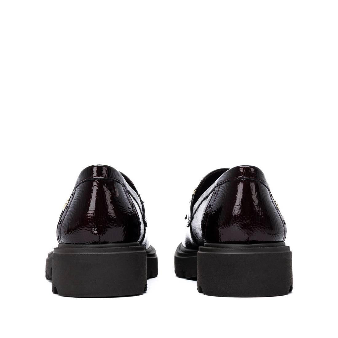 Zapato de mujer con tacón Carmela 16436903