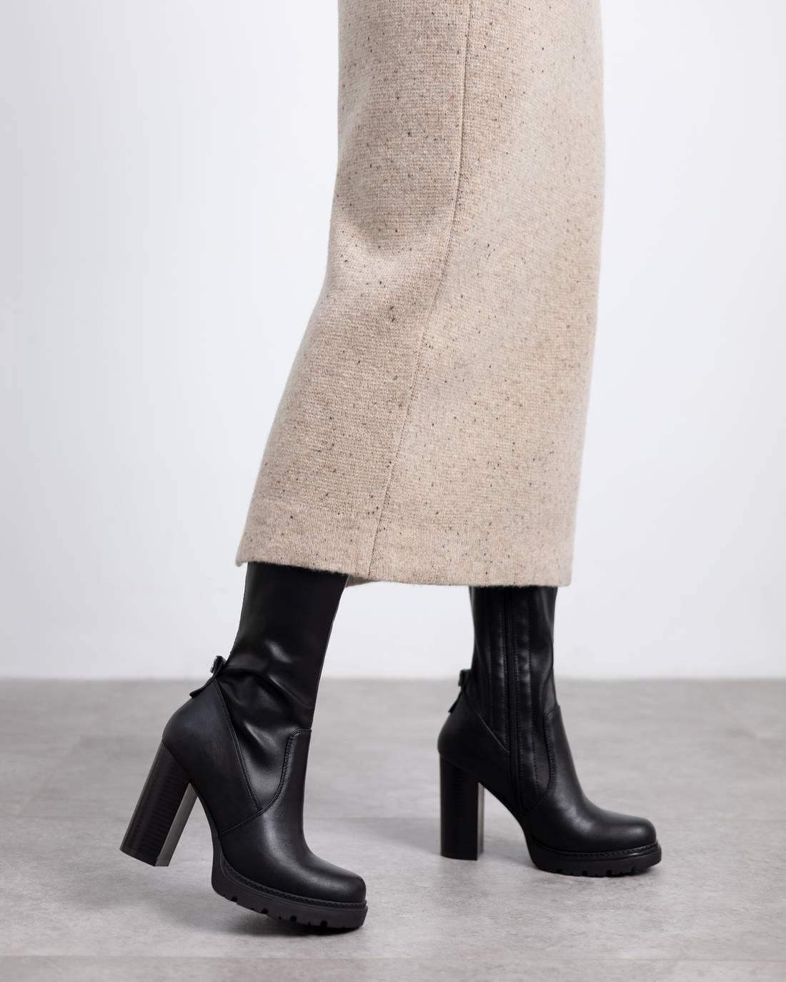 Bota de mujer con tacón Refresh 17292401